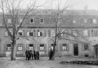 Beginn im Haus an der Gerbrunner Str. in Würzburg