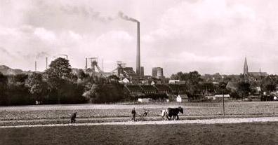 Herne Sodingen vom Gysenberg her um 1950.