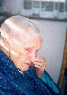 Marie Mayer am 02.Juli 2001 - 108 Jahre alt